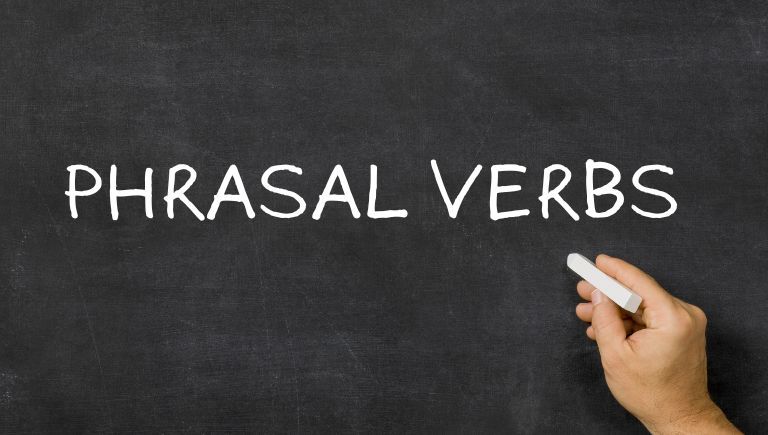 Los phrasal verbs más comunes y cómo usarlos